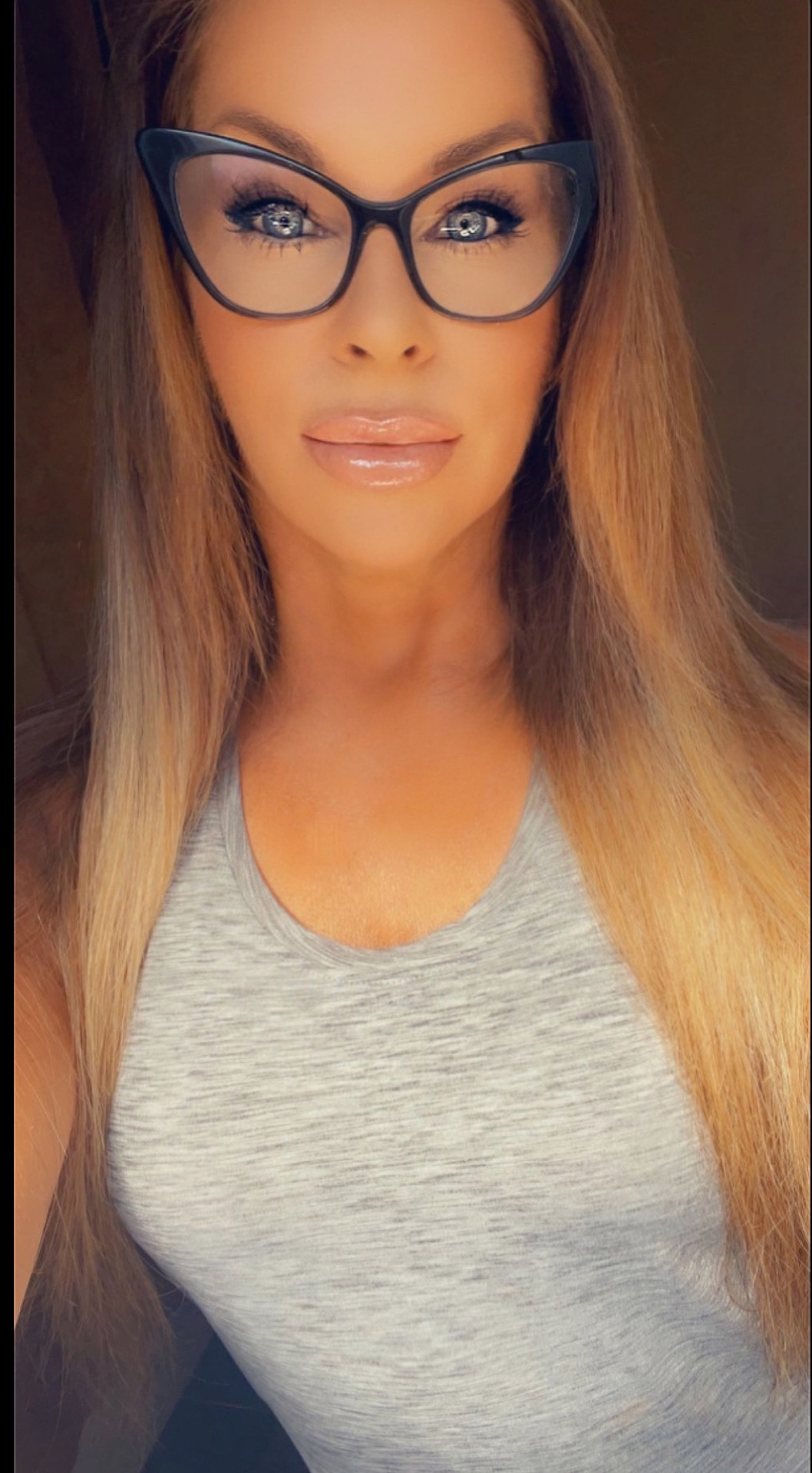 Deb headshot 2